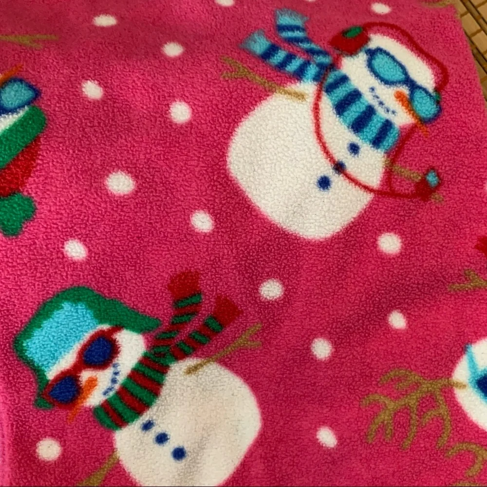 Children’s place pink flannel snowman pajamas size medium 7/8